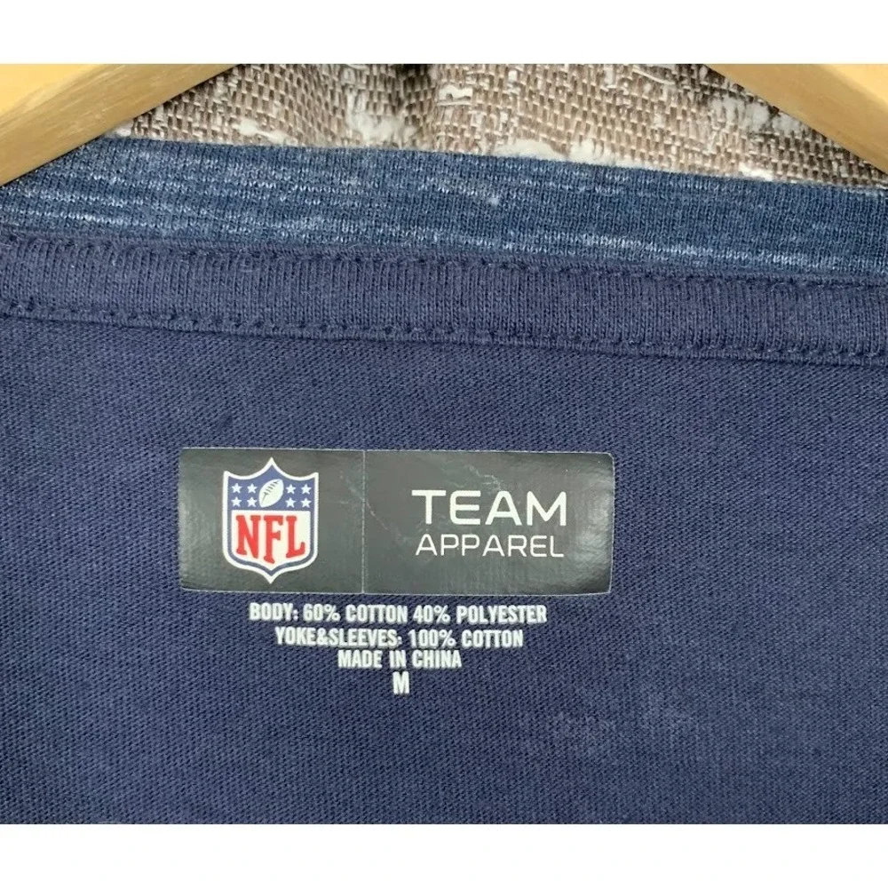 NFL Team Apparel Tennessee Titans Long Sleeve Shirt Blue Logo Women's Medium